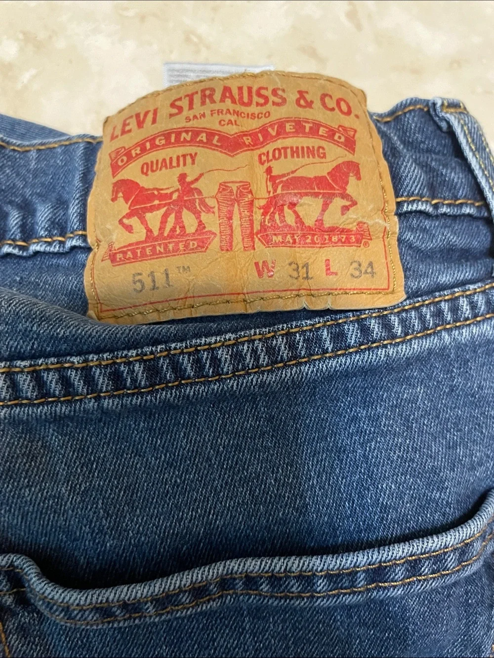 Levi's Relaxed Fit Jeans in Dark Blue Wash